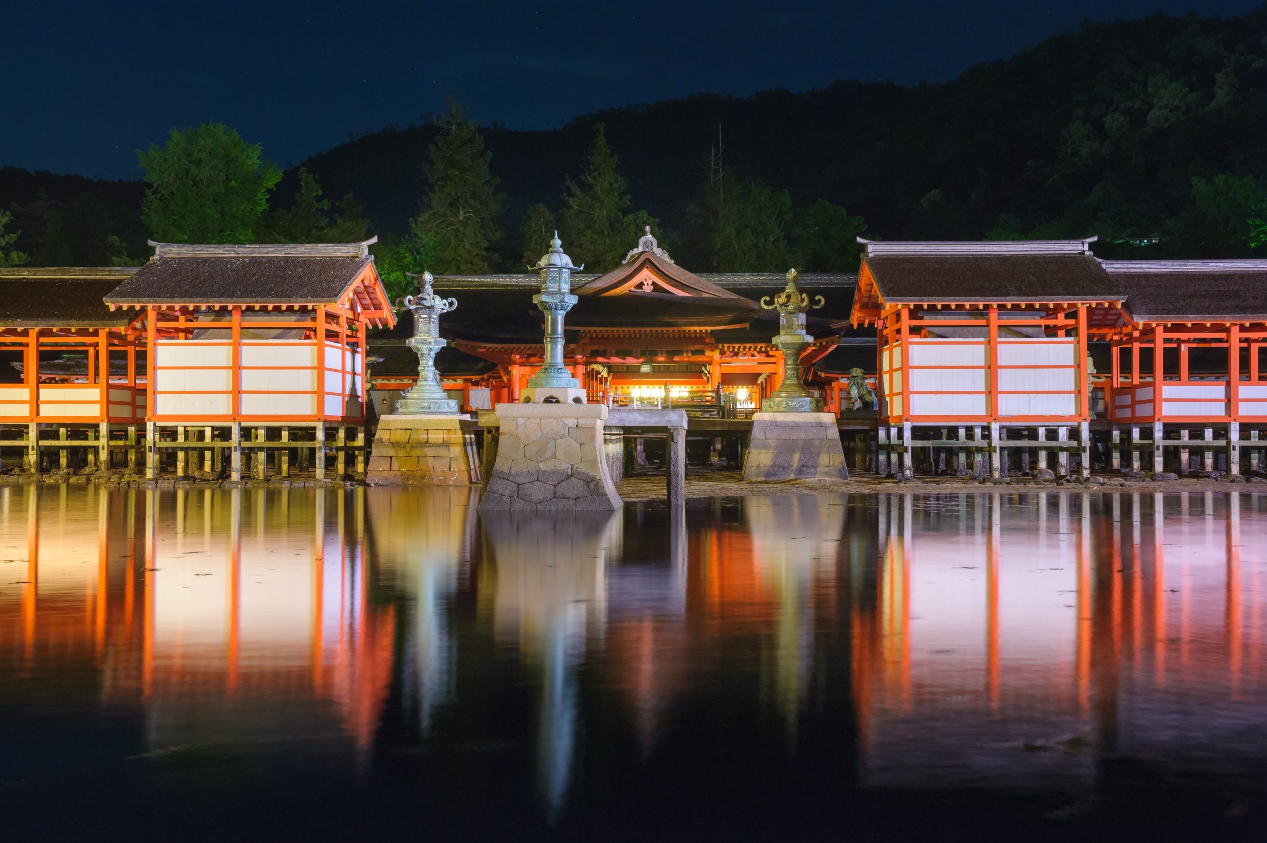 厳島神社